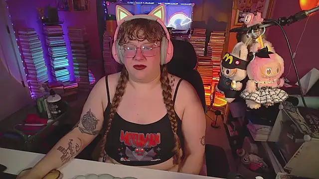 FatVeronica online show from July 31, 6:42 pm