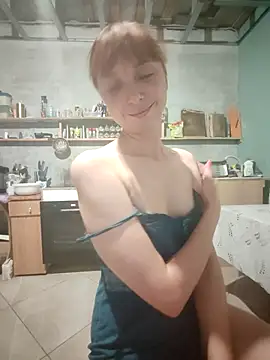 Snapshot of ViNas-89 chatting on September 18, 8:18 pm ViNas-89 online show from September 18, 8:18 pm
