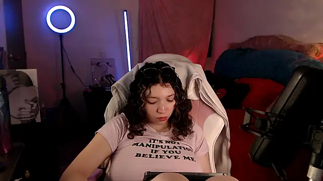 AllyDonfort online show from January 15, 12:05 am