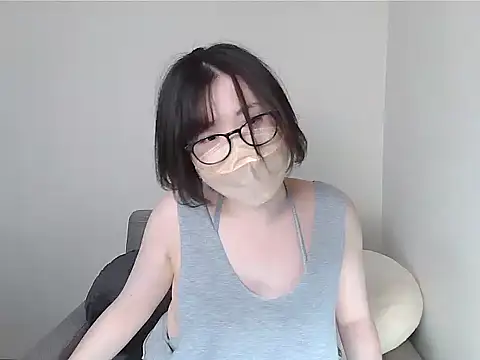 Snapshot of _NOA-chan_ chatting on September 20, 3:21 pm NOA-chan online show from September 20, 3:21 pm