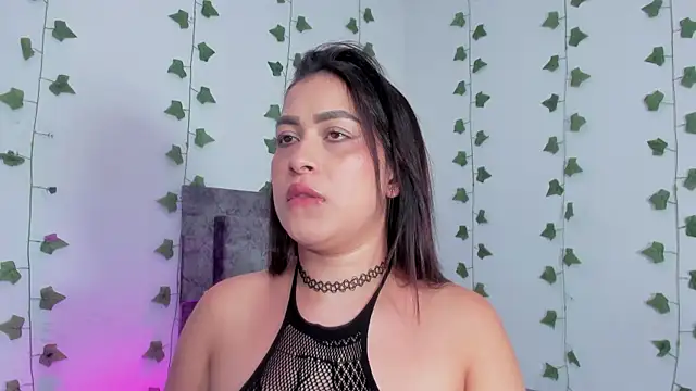 Miaa Garcia online show from August 5, 10:16 pm