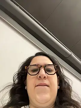 amooraaamoon online show from July 21, 3:02 pm