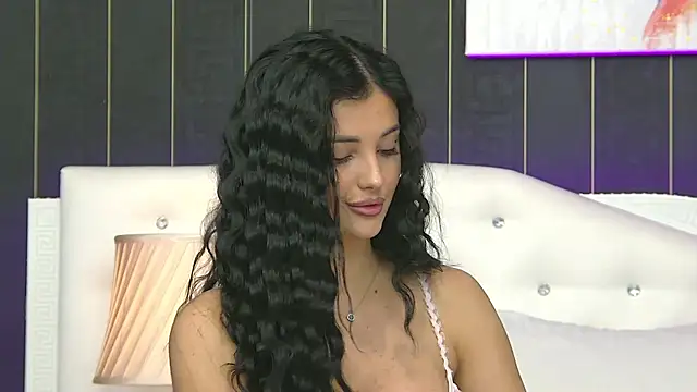 Snapshot of SophiaVilner chatting on September 29, 8:03 pm SophiaVilner online show from September 29, 8:03 pm