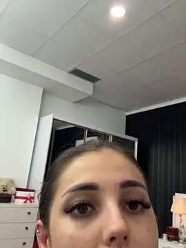 Snapshot of SophiaVilner chatting on September 9, 6:08 pm SophiaVilner online show from September 9, 6:08 pm