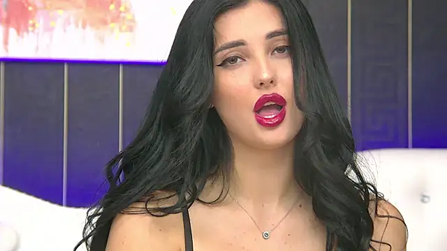 Snapshot of SophiaVilner chatting on September 24, 7:13 pm SophiaVilner online show from September 24, 7:13 pm