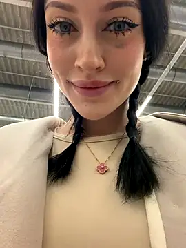 Melissa crazy online show from December 20, 3:38 pm