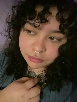 Kimberliprivv online show from August 3, 4:45 pm