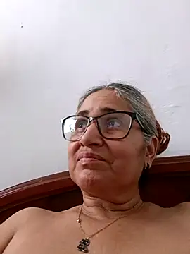  candi online show from December 22, 2:31 pm