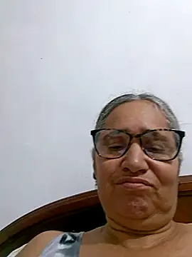  candi online show from April 21, 6:53 am