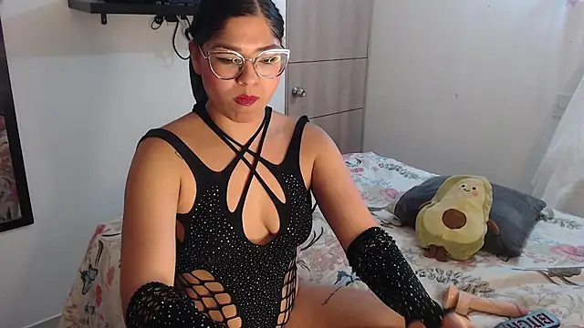 Prins jazmin online show from October 11, 4:39 am