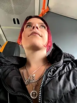 RiriRoseey online show from November 4, 7:57 am