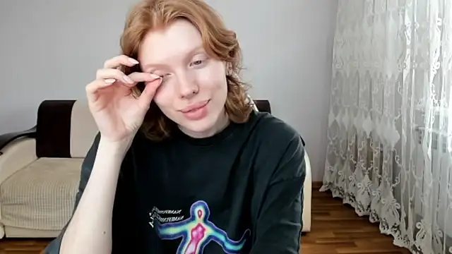 StellaDavis online show from April 27, 11:18 am