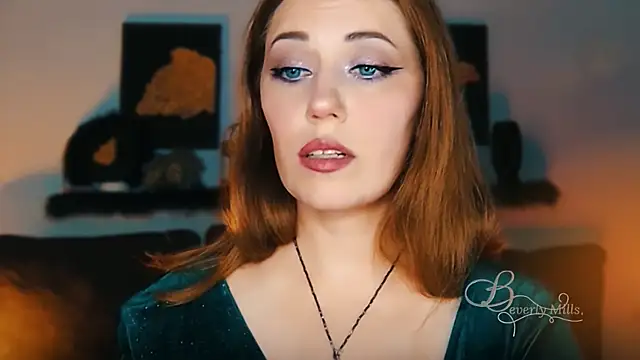 MissBeverlyMills online show from September 24, 7:35 pm