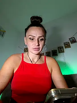 dolcevita002 online show from July 27, 11:29 am