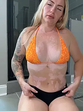 MaggieMayI89 online show from June 27, 5:41 pm