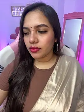 krishaa  online show from April 29, 5:40 pm