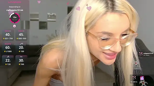 LovelyBianca online show from July 19, 8:00 pm