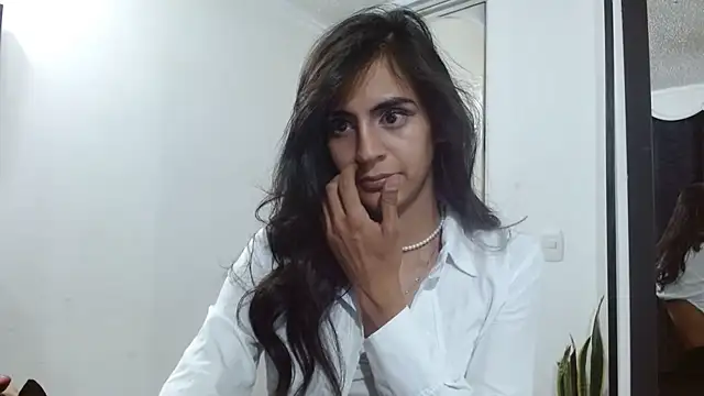  princess queen online show from March 7, 7:37 am