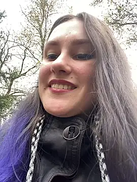 Erotic Synth Goddess online show from May 1, 11:57 am