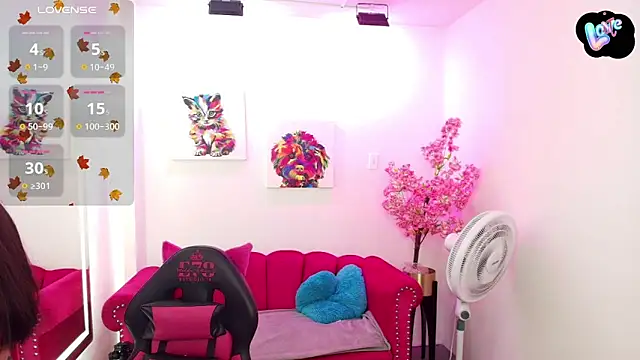 Miss dolly  online show from October 21, 12:31 pm