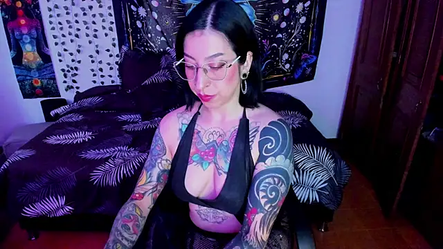 alice 666f online show from May 17, 3:55 pm
