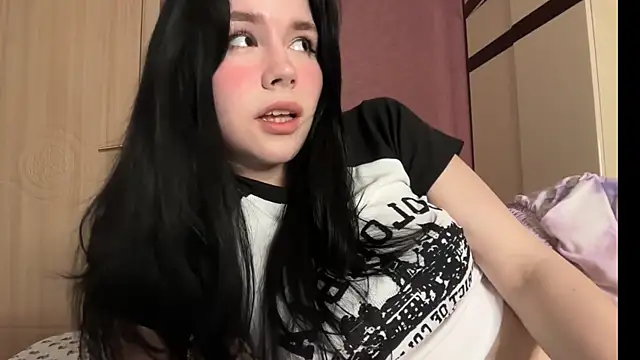 Alisa Black Star online show from July 2, 1:49 am
