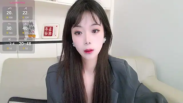 stella lolio online show from January 16, 7:59 am