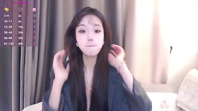 stella lolio online show from November 18, 2:34 am