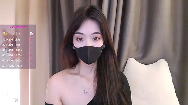 Snapshot of stella_lolio chatting on September 24, 6:34 am stella lolio online show from September 24, 6:34 am