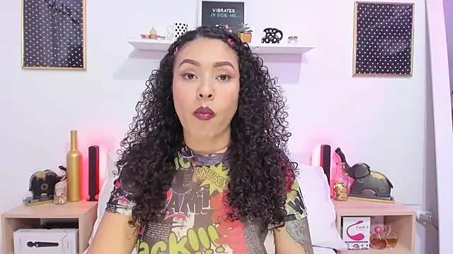 Snapshot of Zoe_Gruber chatting on October 16, 3:25 pm Zoe Gruber online show from October 16, 3:25 pm