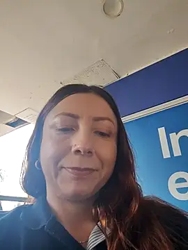 Snapshot of malusexy33 chatting on September 23, 7:01 pm malusexy33 online show from September 23, 7:01 pm