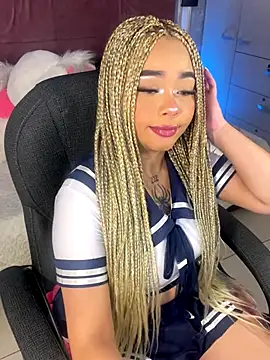 conny  curly online show from October 24, 2:24 pm