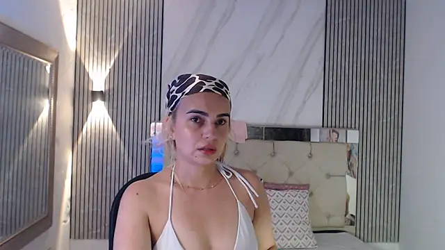 ashley  tylor online show from June 24, 7:24 pm