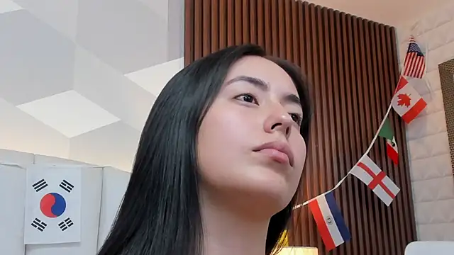 Julietasantos   online show from July 13, 6:52 pm