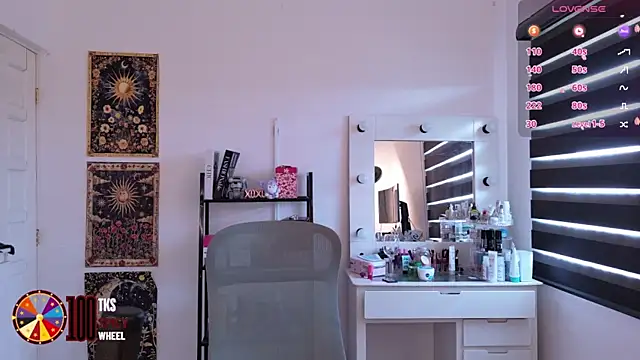 LilyVelvett online show from June 26, 6:42 pm