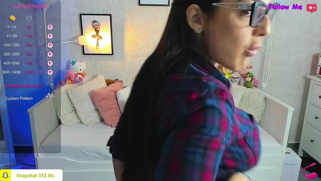 LindsayDeee online show from November 14, 7:19 am