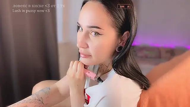 AnastasiaSun online show from August 6, 3:30 pm