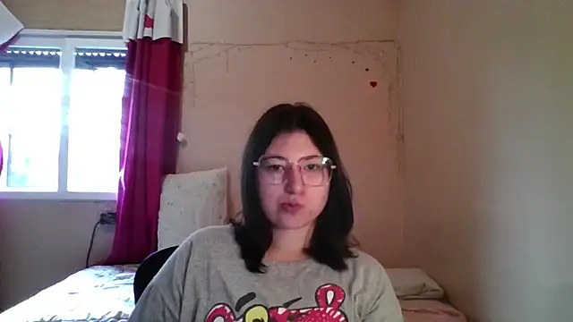 imsohornydacom online show from May 7, 1:26 pm