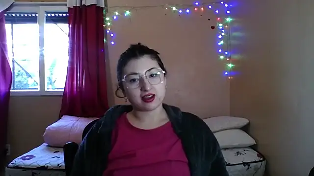 imsohornydacom online show from May 11, 4:04 pm