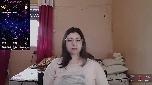 imsohornydacom online show from August 4, 4:02 pm