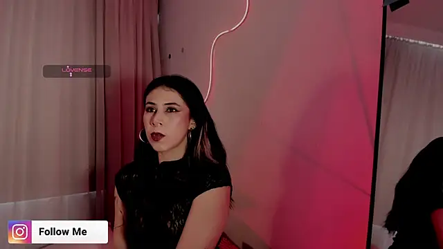 Sara Foxx1 online show from August 1, 9:06 pm