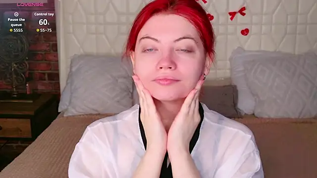 Lisa Adam online show from February 27, 6:08 pm