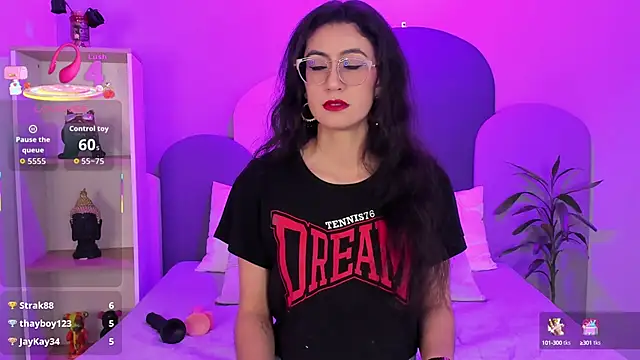 SophieGomez22 online show from October 12, 11:56 am