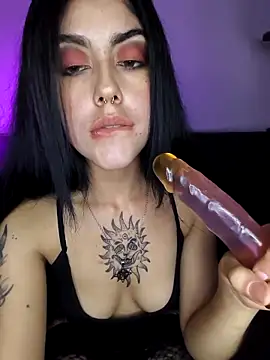 Mazikeen-- online show from November 20, 10:55 pm