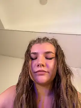 Holy Tereza online show from August 2, 3:48 pm