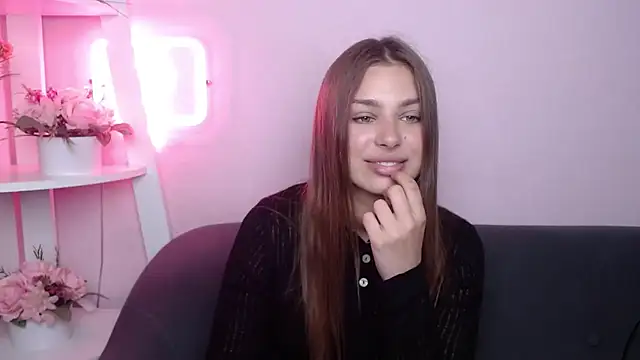MilanaAngelAs online show from July 9, 4:59 am