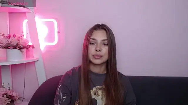 MilanaAngelAs online show from July 23, 4:42 am