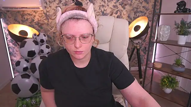 CoolTatis online show from July 13, 1:01 pm