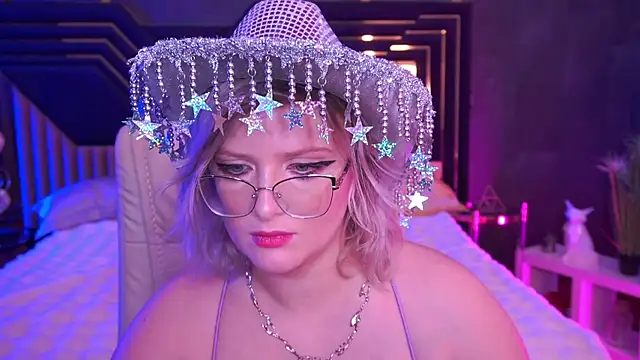 CoolTatis online show from December 21, 7:34 am