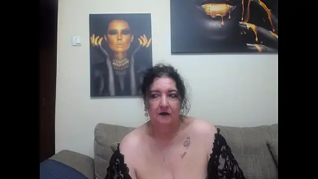 maturekorine online show from June 10, 8:07 pm